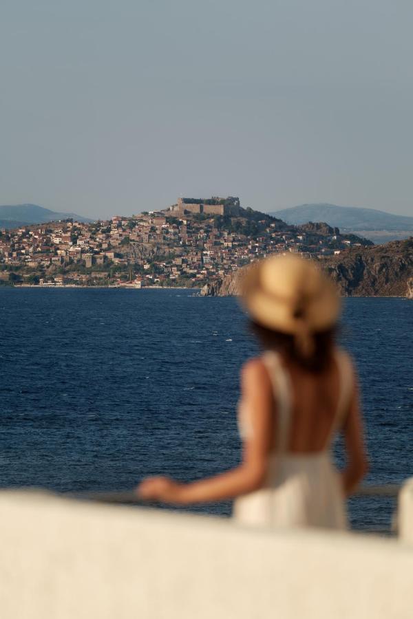 Little Bird Lesvos Aparthotel Petra  Bagian luar foto